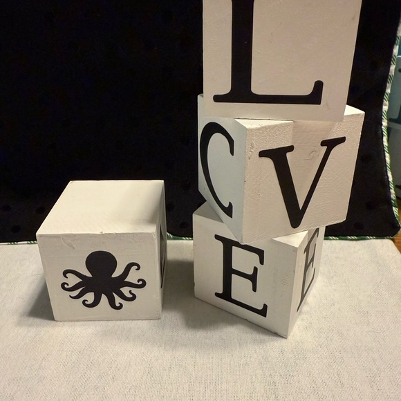 White HOME Decorative Blocks with Design - Picture 11 of 14